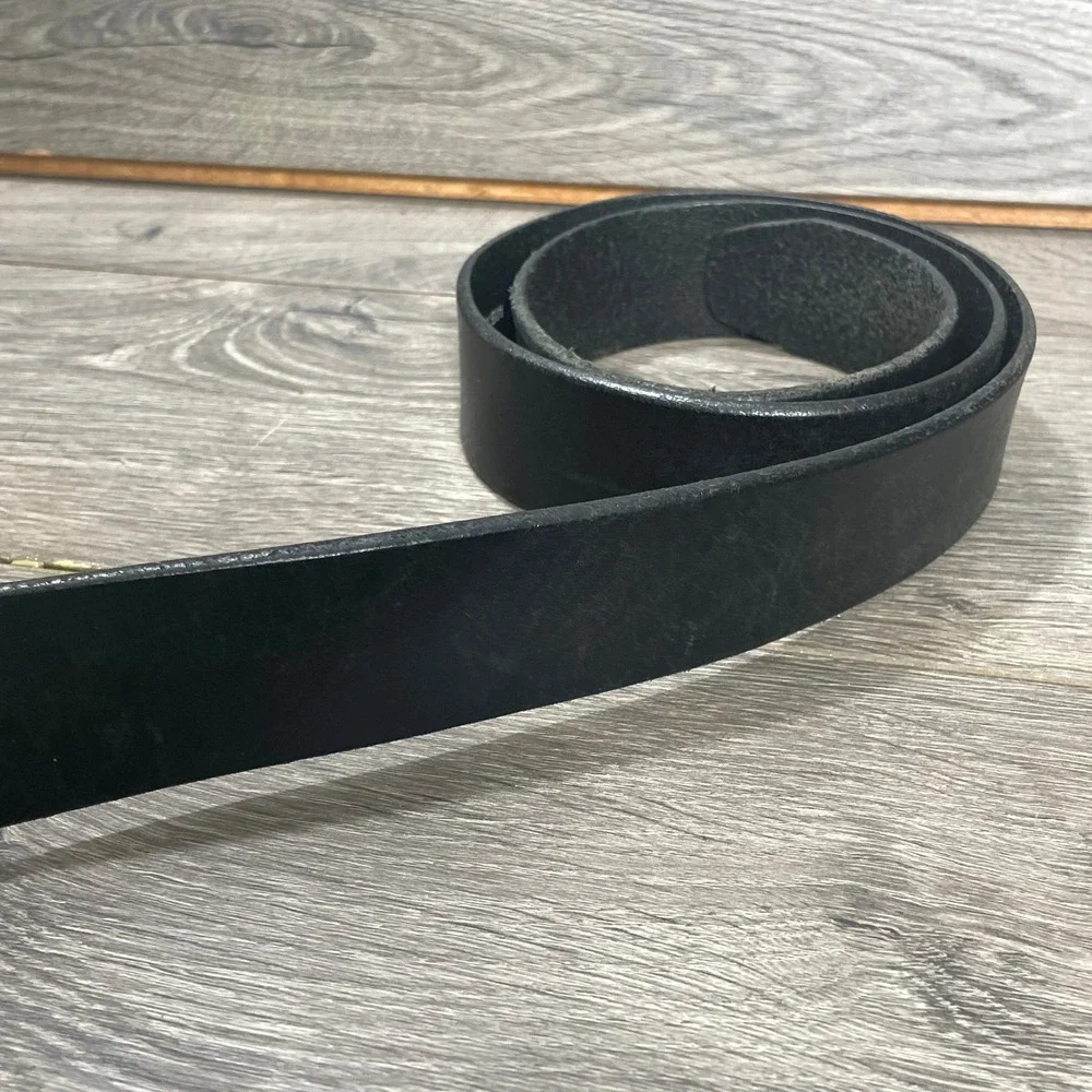 Fossil Belt Mens 38 Black Genuine Leather Silver Buckle Casual Everyday Luxury
